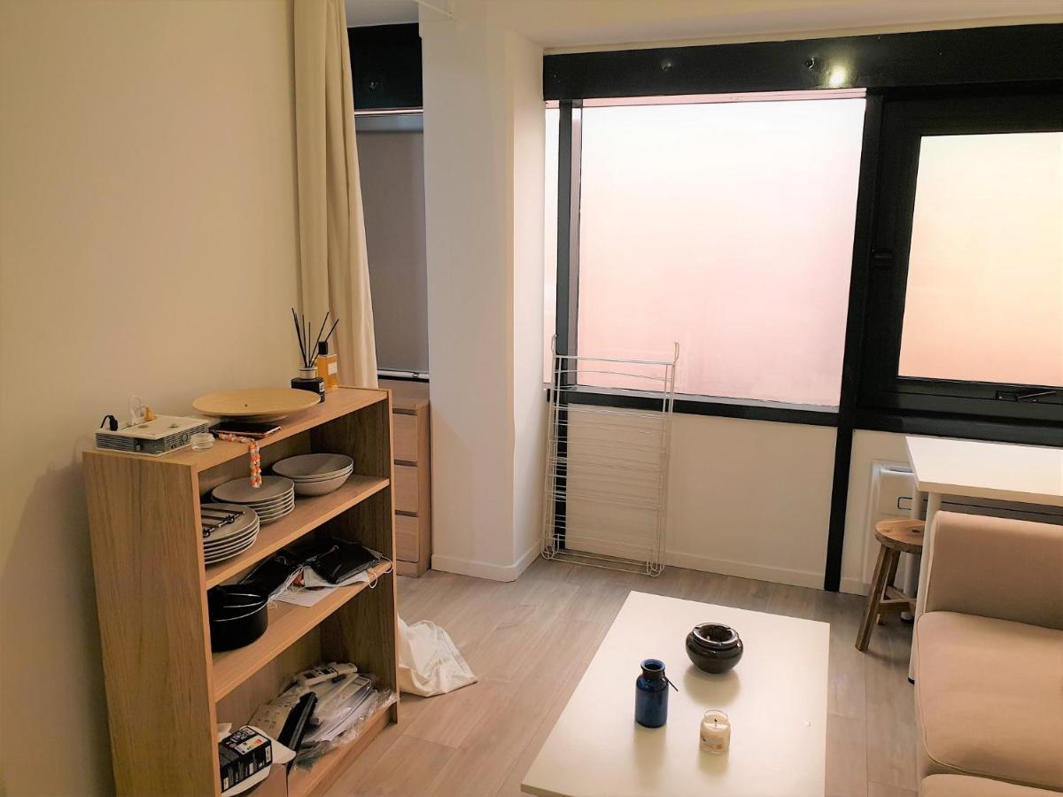 Dana Centre 27 Apartment